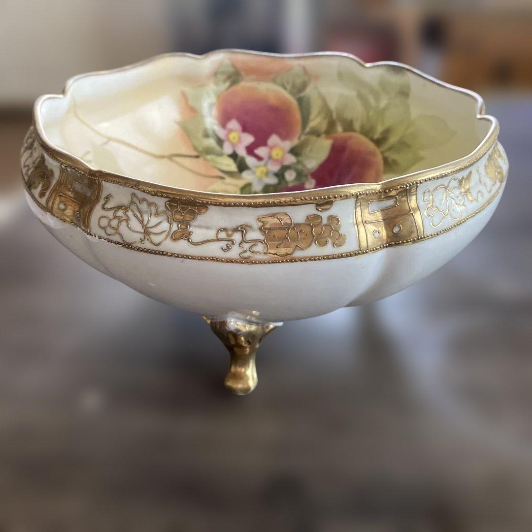 アンティーク　オールドノリタケ　金彩桃図脚付鉢】