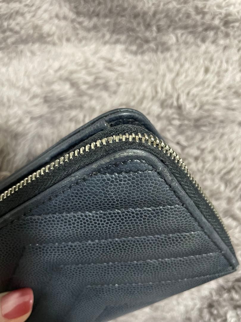 サンローラン　BLACK 二つ折り財布