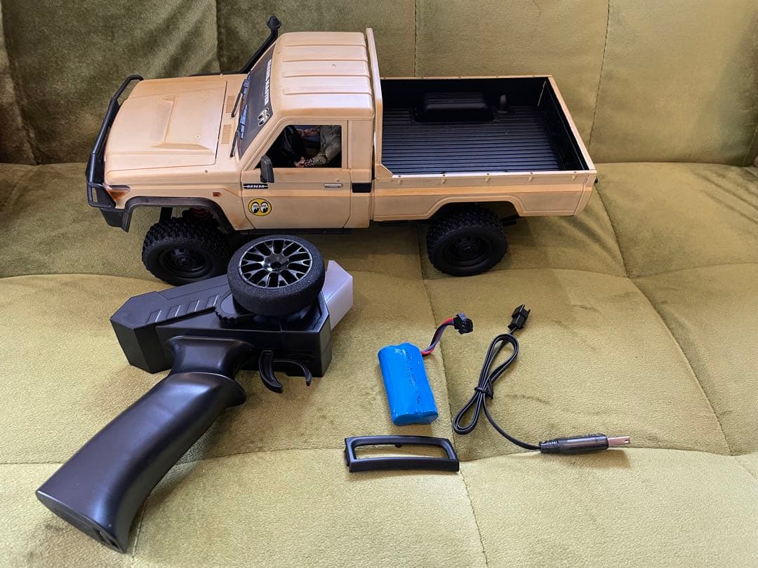 wpl MN82 レイウッドランドクルーザーピックアップ