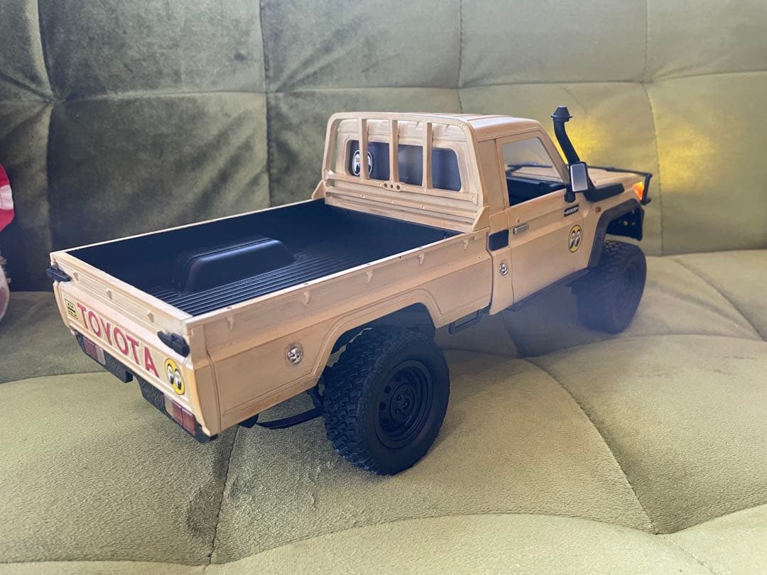 wpl MN82 レイウッドランドクルーザーピックアップ