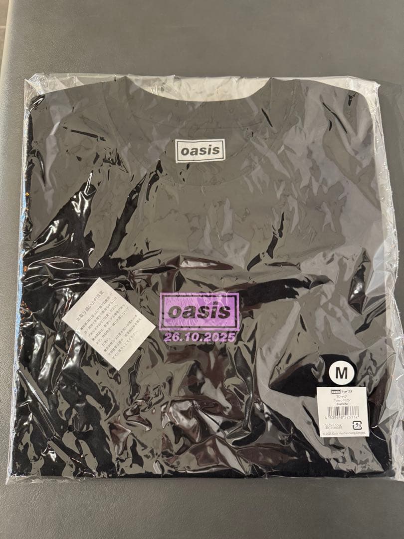 oasis ライブTシャツ 黒 Mサイズ10月26日付