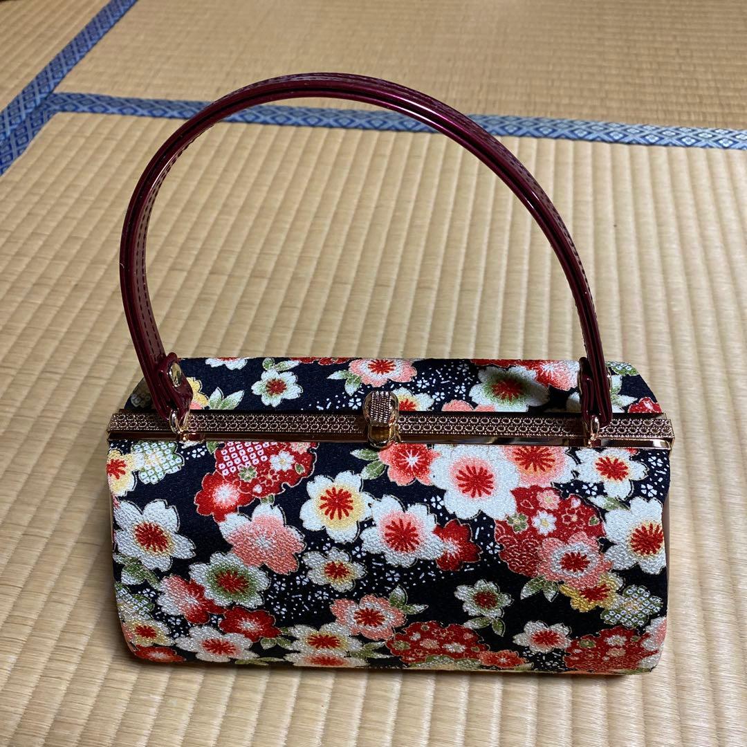 メルカリ市中だけお値下げ　県民共済正絹振袖フルセットグリーン金赤黒　ぽっちゃり