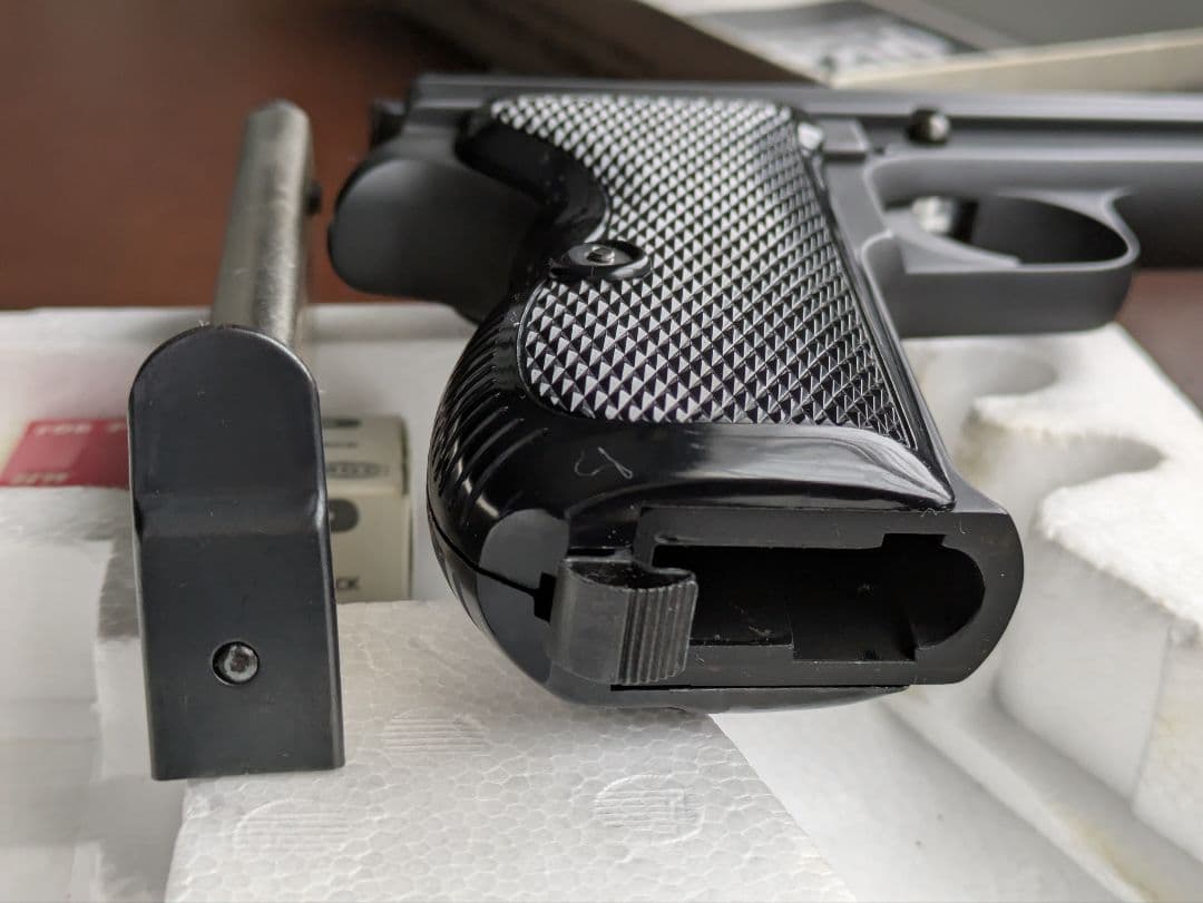 s*b様 ABS樹脂製 SIG P210 モデルガン　MGC