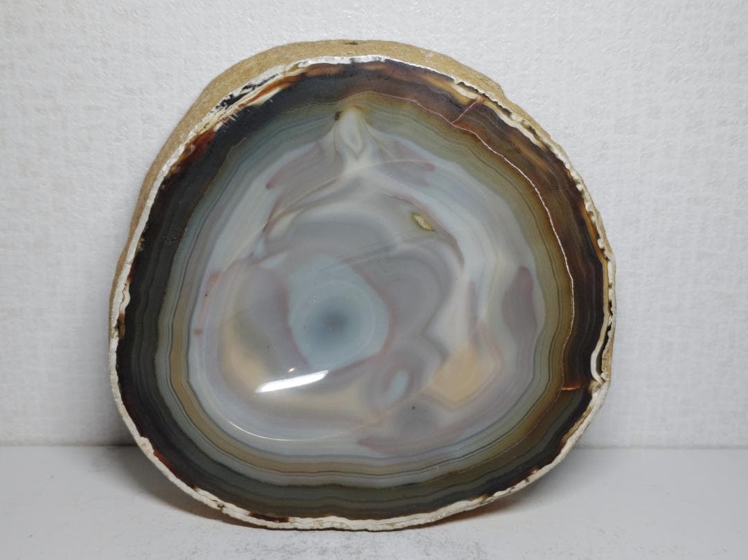 瑪瑙 1.8kg メノウ 原石 鑑賞石 自然石 誕生石 水石 鉱物 宝石 置石