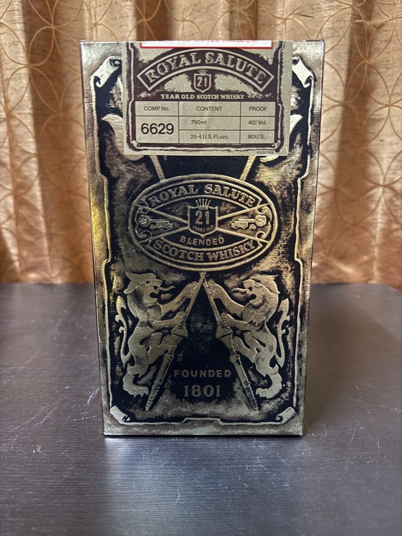 Chivas  Salute 21年スコッチウイスキー