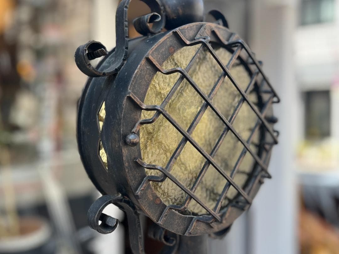 1点モノ☆アンティーク風／フロアランプ／街灯風／スチームパンク／ヴィンテージ風