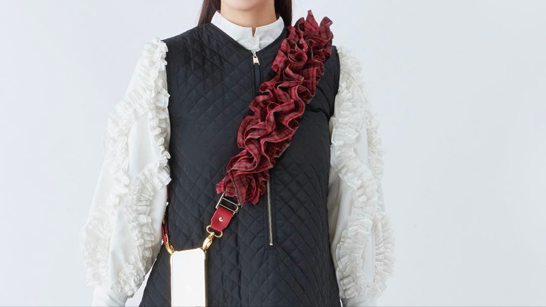 ファミリア　bibiy ショルダーストラップ　赤