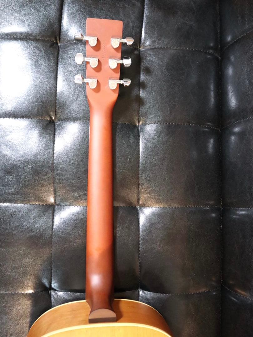 【送料込み】NORMAN B20 FOLK 製　ハンドメイド ギター