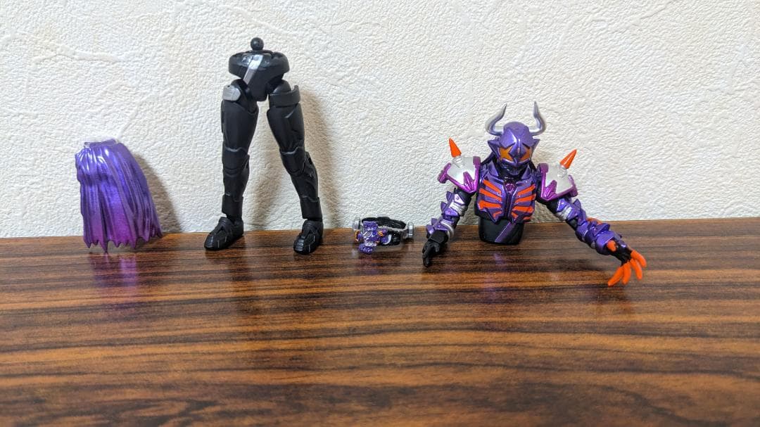 掌動exceed 仮面ライダーバッファゾンビフォーム　塗装＆改造品