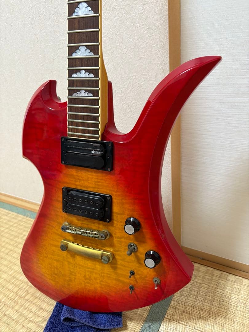 Burnyバーニー hideモデル モッキンバードMG-130S