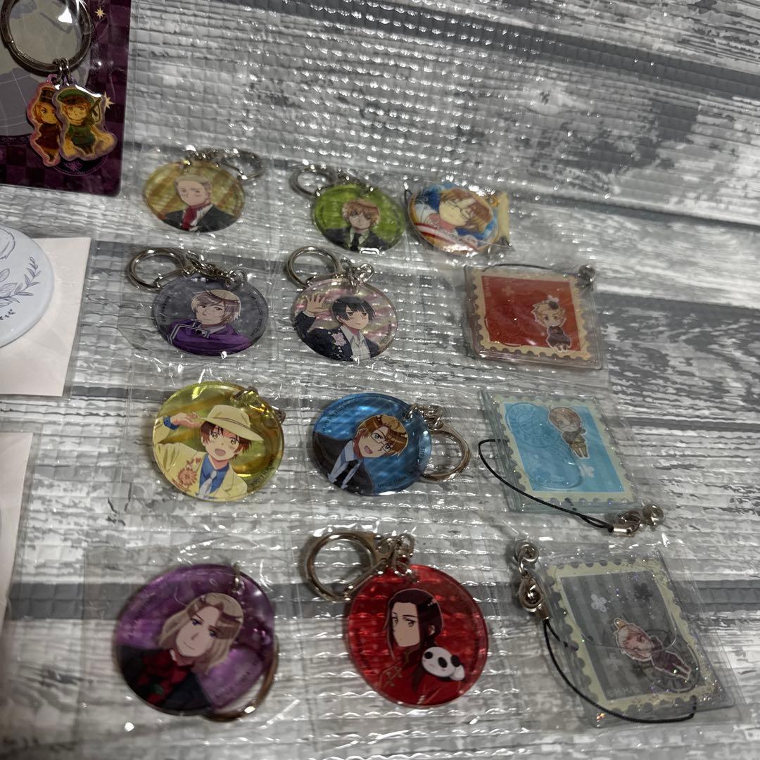 【まとめ売り】　ヘタリア　缶バッジ　アクリルキーホルダー　等