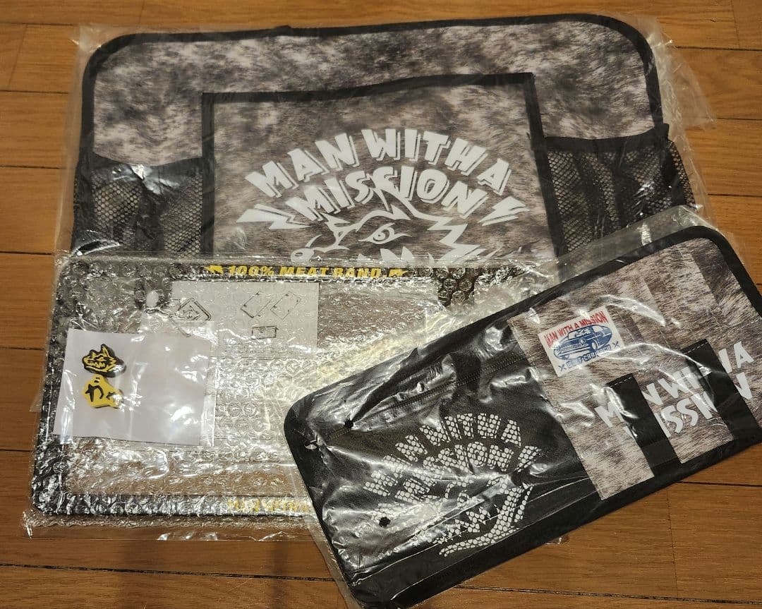 マンウィズ　カー用品　ナンバープレート