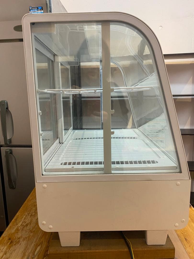 kamekitiさま専用【美品】冷蔵ショーケース対面型ホワイト（配送料ご負担）