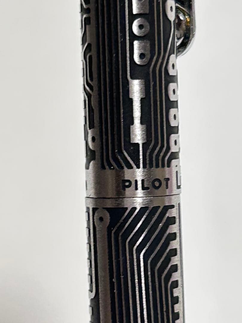 超貴重 パイロット ローリート Laureate ボールペン 基盤柄 蝕刻 廃番