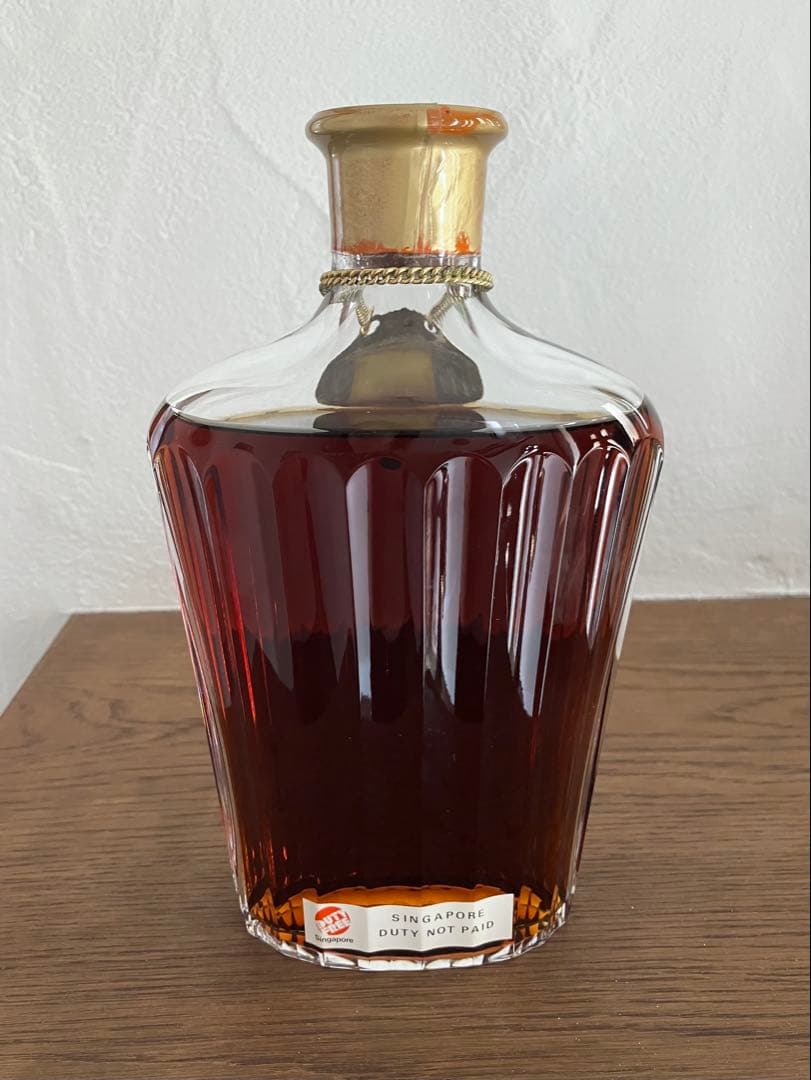 古酒 CAMUS Cognac Baccarat 2000 ギフトボックス入り