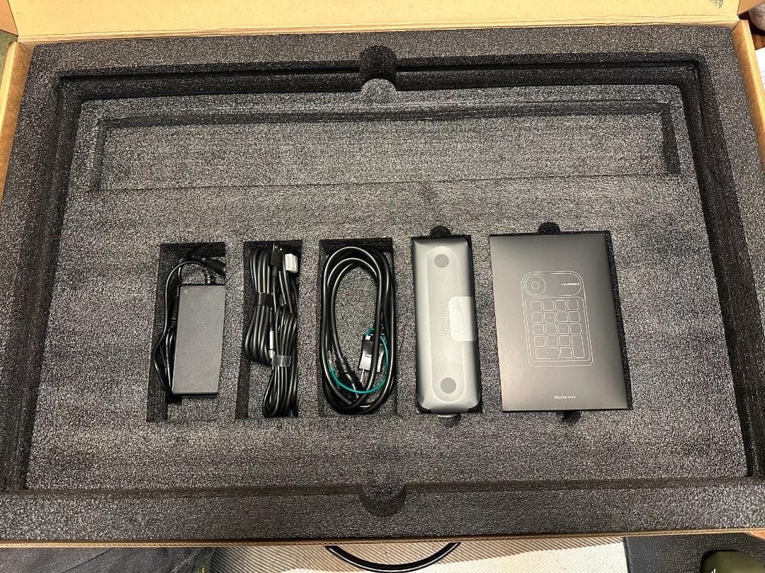 液タブ・ペンタブ HUION kamvas pro 27