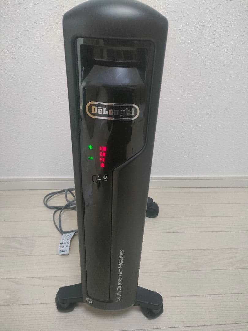 デロンギ　マルチダイナミックヒーター　MDH15BK リモコン付き
