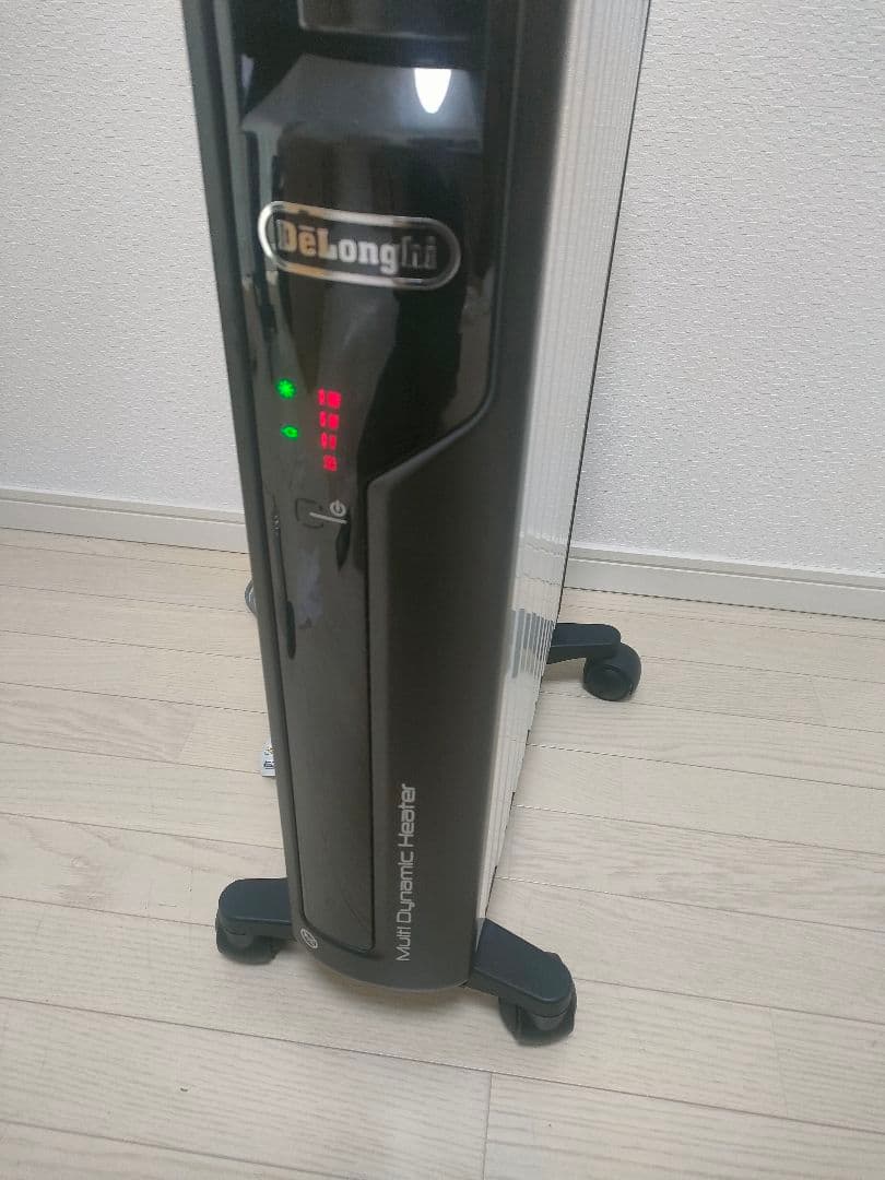 デロンギ　マルチダイナミックヒーター　MDH15BK リモコン付き