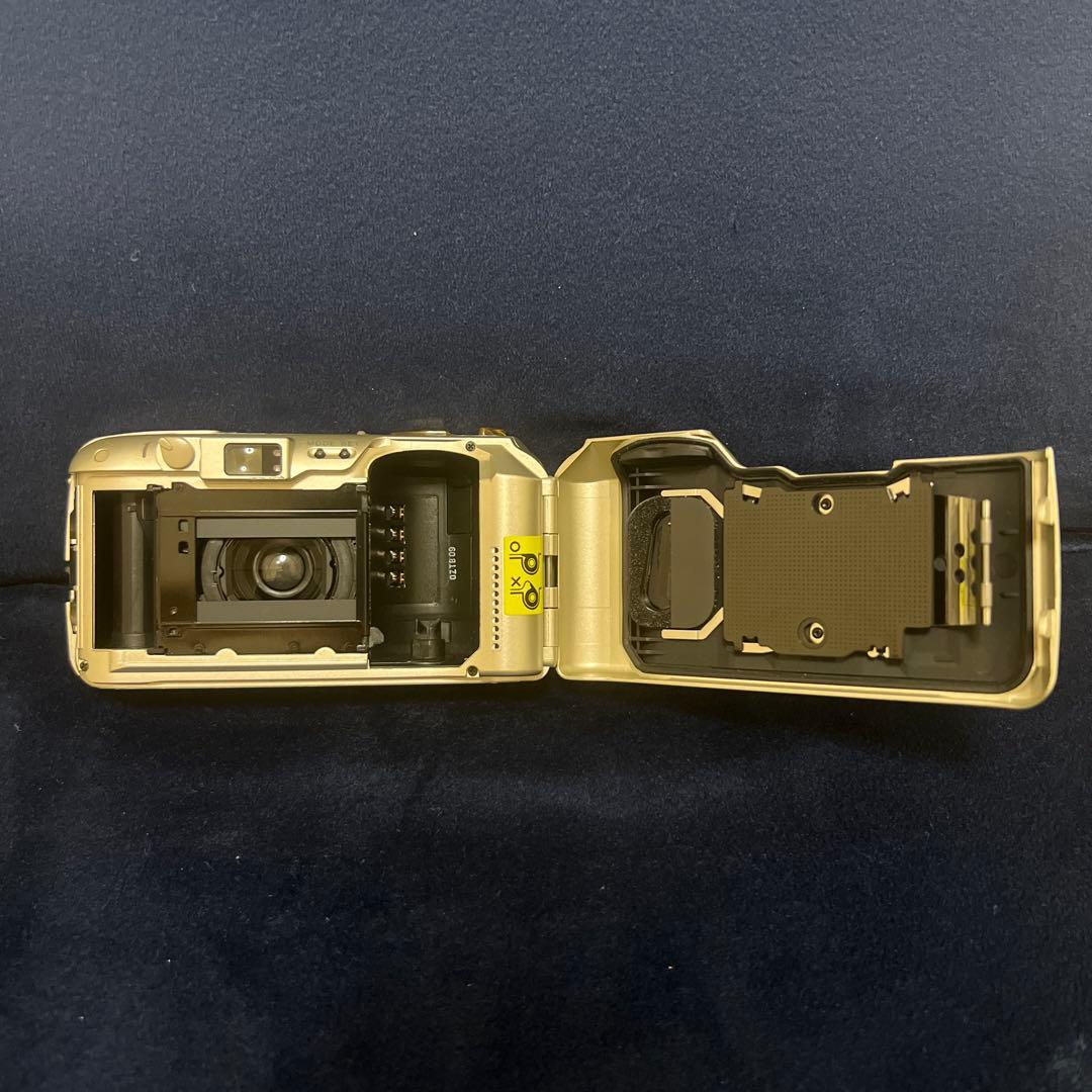 OLYMPUS μ[mju:]-II 80 VF ＋Ricoh R10