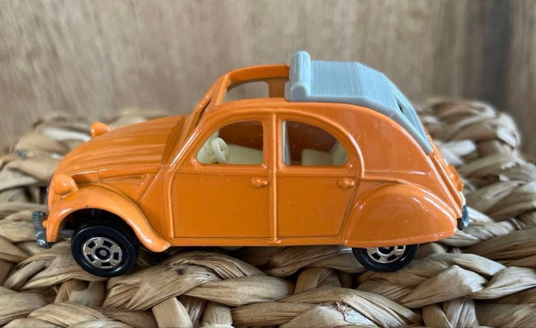 〈トミカ〉フランスセット　外国車4台セット（日本製）