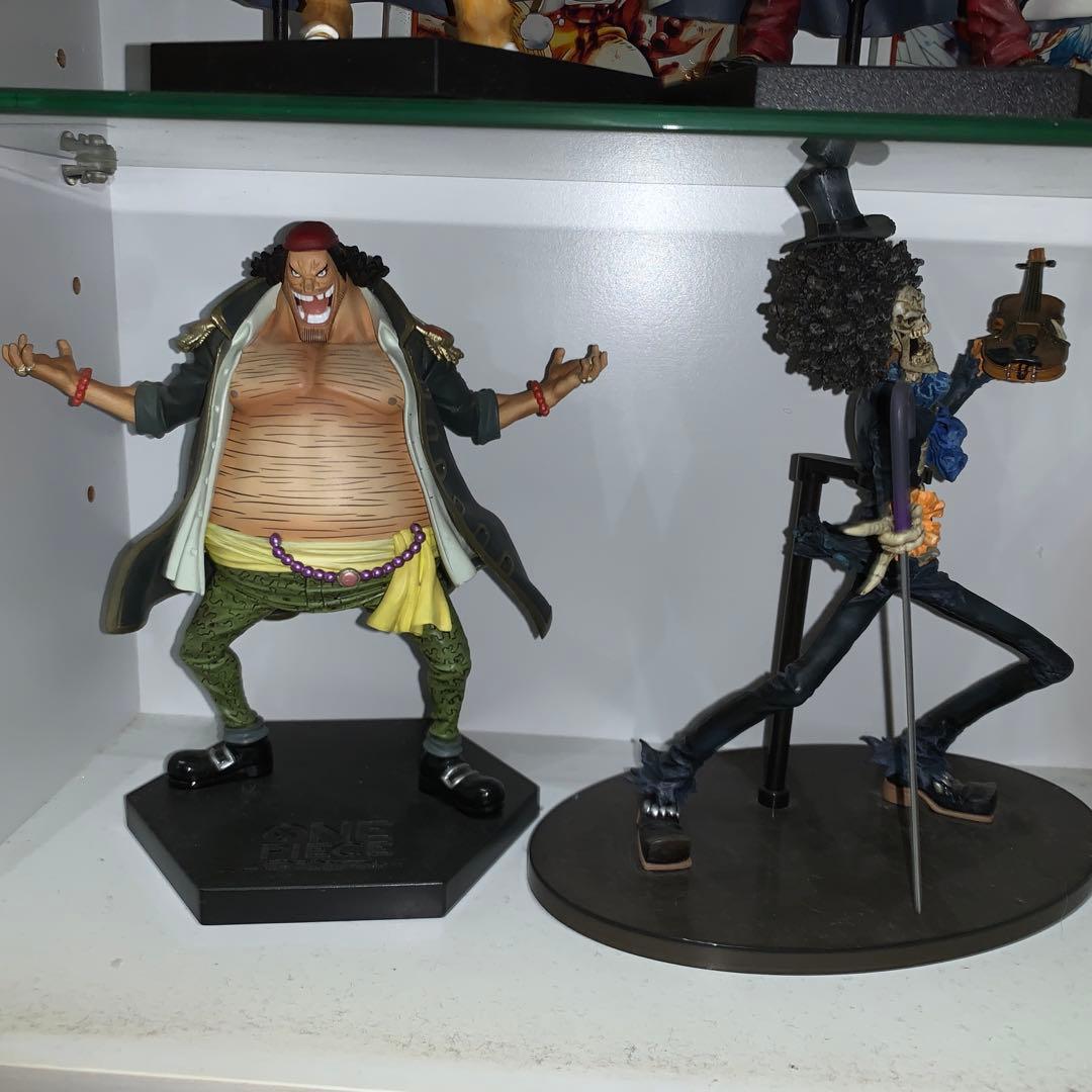 ワンピースフィギュア  引退