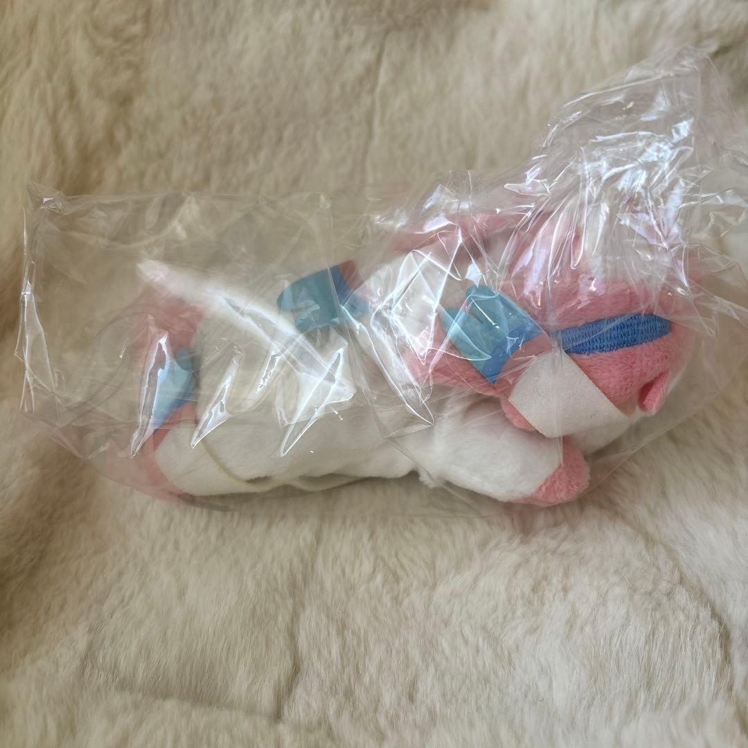 ポケモンセンター　ニンフィア　くったりぬいぐるみ　おねむり