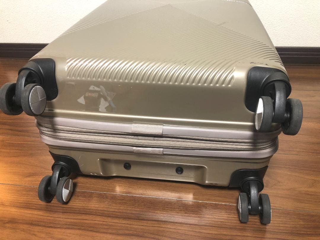 サムソナイト スーツケース キャリーケース ヴォラント Volant スピナー