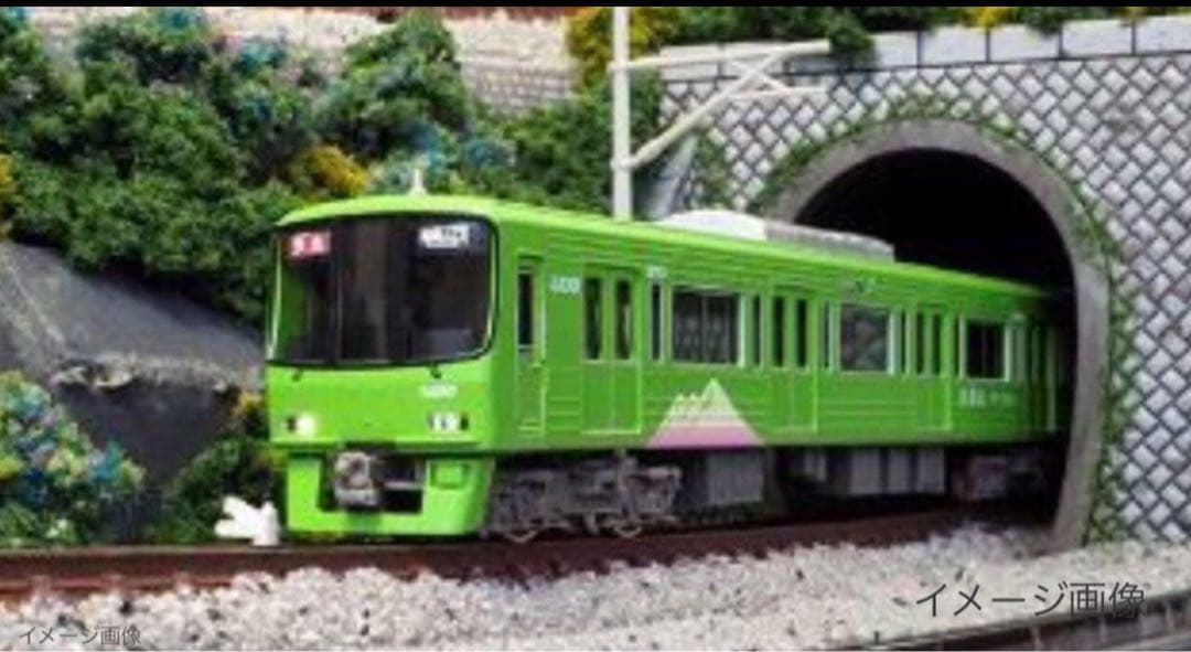 京王8000系（大規模改修車・高尾山トレイン・白ライト）基本＋増結A＋増結B