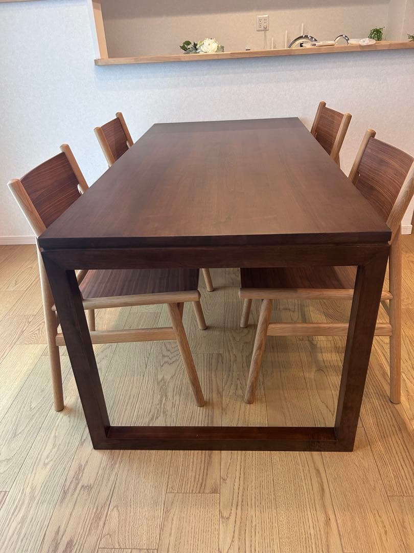 【値下げ！】ダイニングテーブル　FUJIEI
