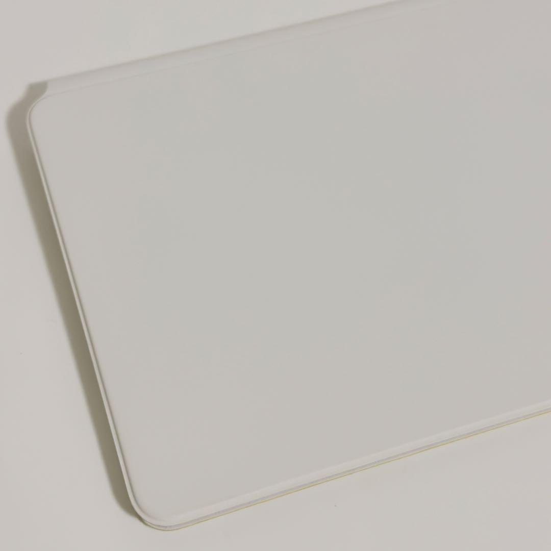 【美品】アップル Magic Keyboard A2261 MJQJ3J/A