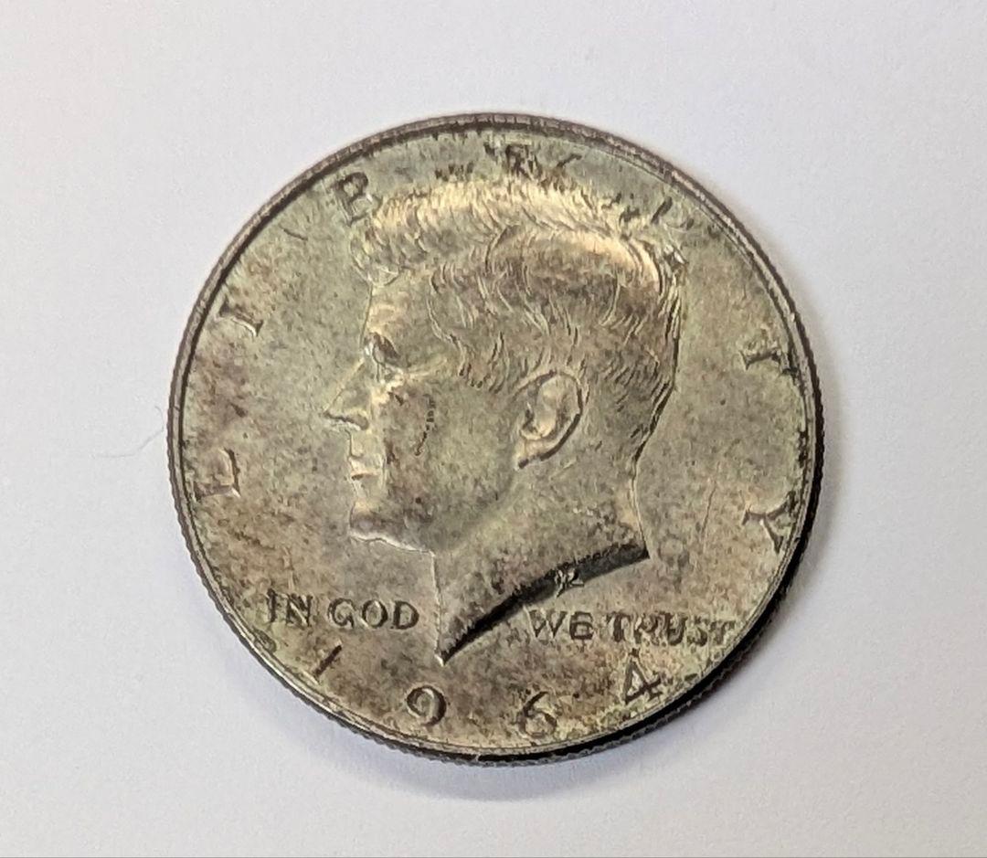 銀貨　メキシコ8レアル1887年　ケネディハーフダラー1964年