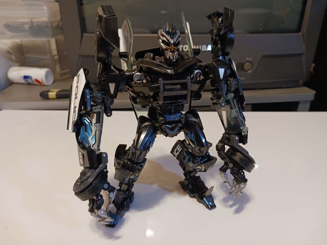 トランスフォーマー MPM バリケード　アップグレードキット付き　現状品