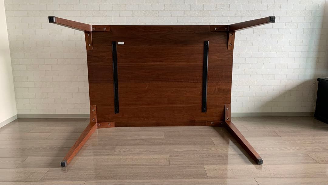 日進木工 フォルムス ダイニングテーブル