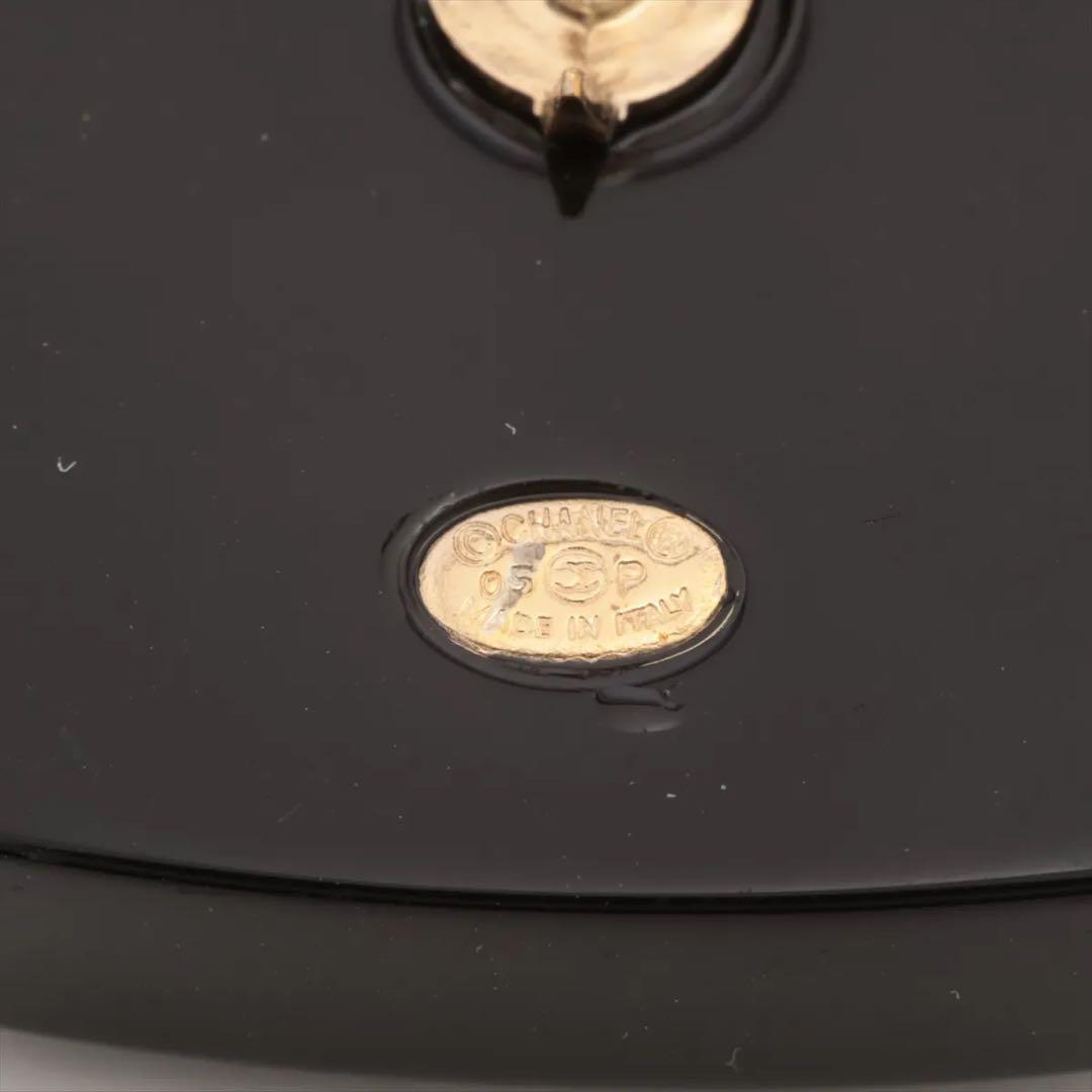 CHANEL メイクアップ　05P ピンブローチ　アイシャドウ　ブラック