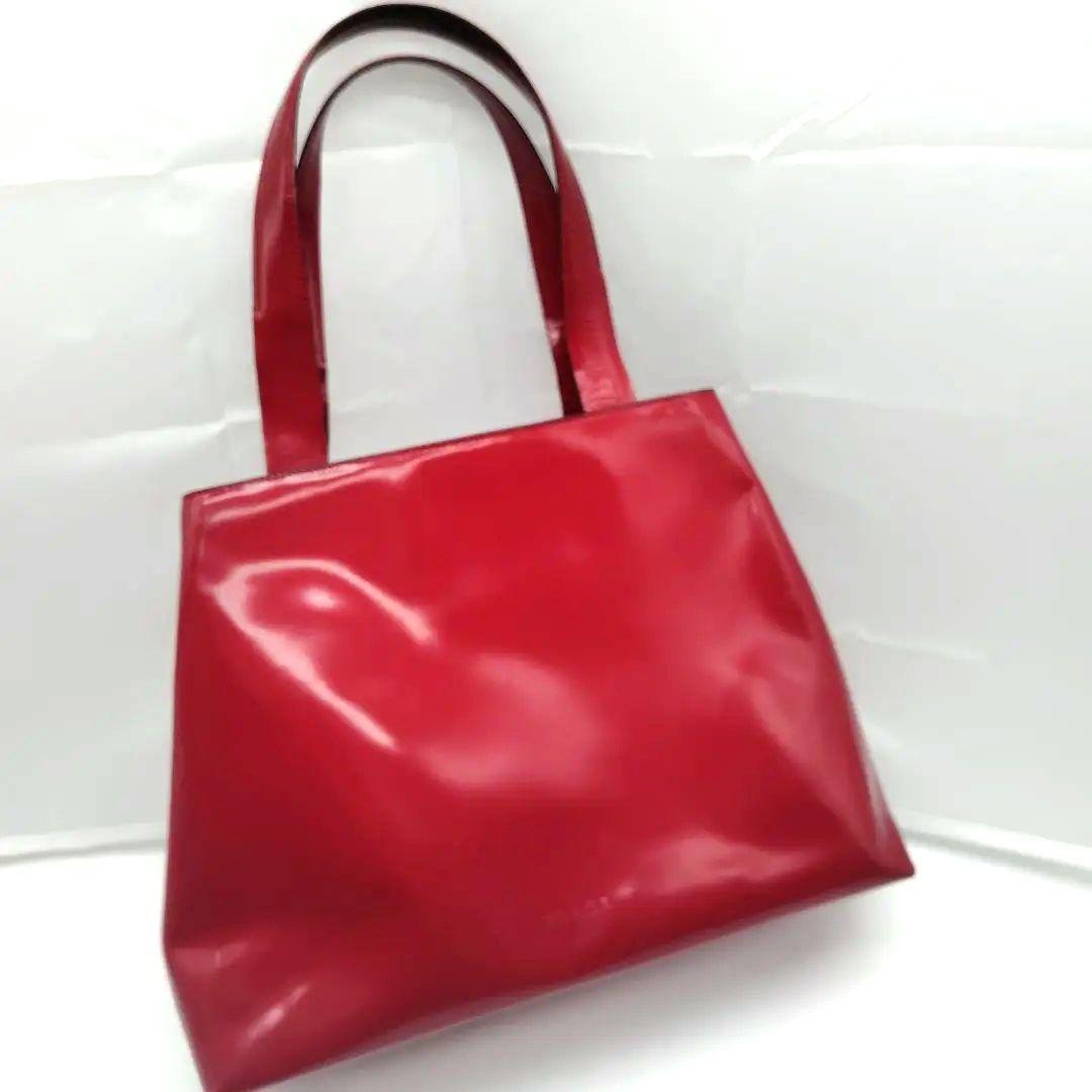 PRADA 　プラダ　エナメルレザー　 トートバッグ 赤