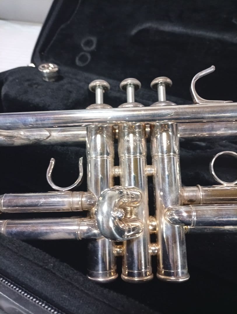 YAMAHA YTR4335G トランペット 本体　純正ケース付き