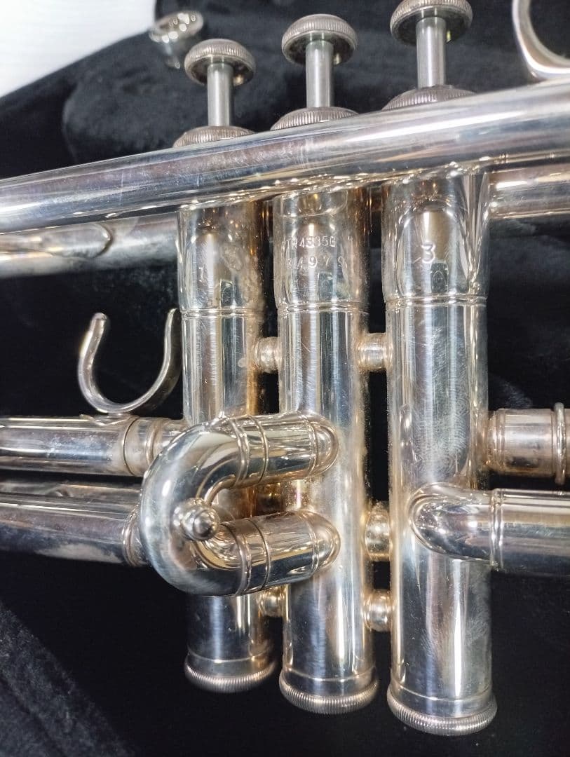 YAMAHA YTR4335G トランペット 本体　純正ケース付き