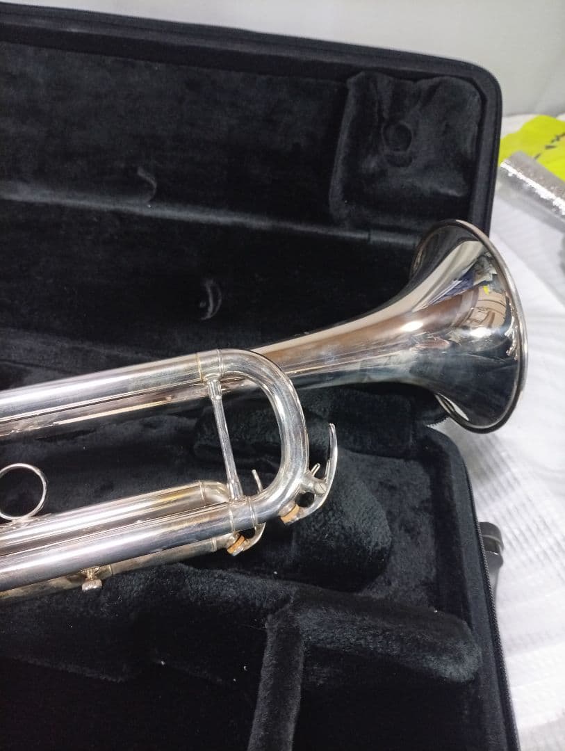 YAMAHA YTR4335G トランペット 本体　純正ケース付き