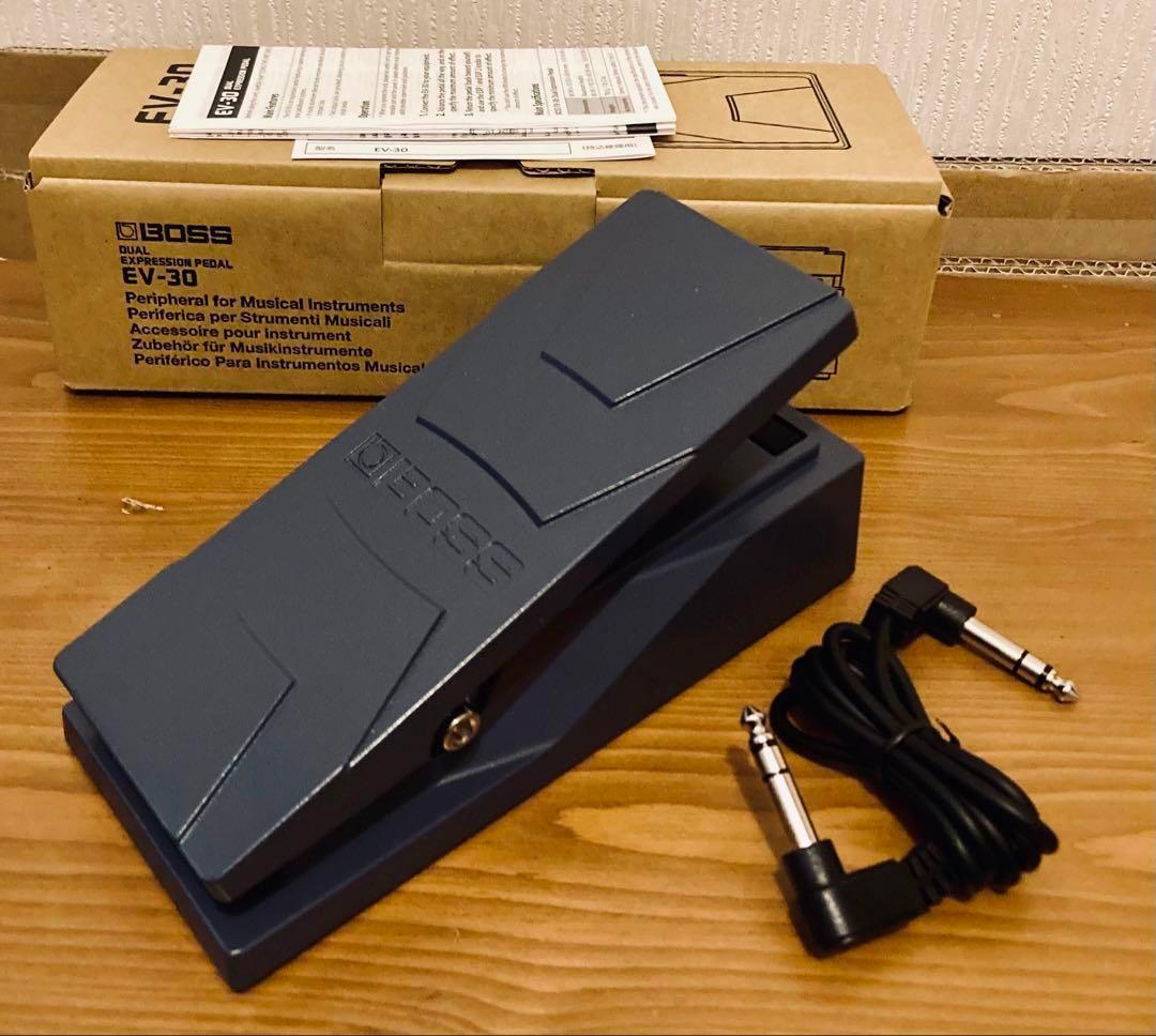 BOSS / EV-30 デュアルエクスプレッションぺダル未使用品!早い者勝ち!