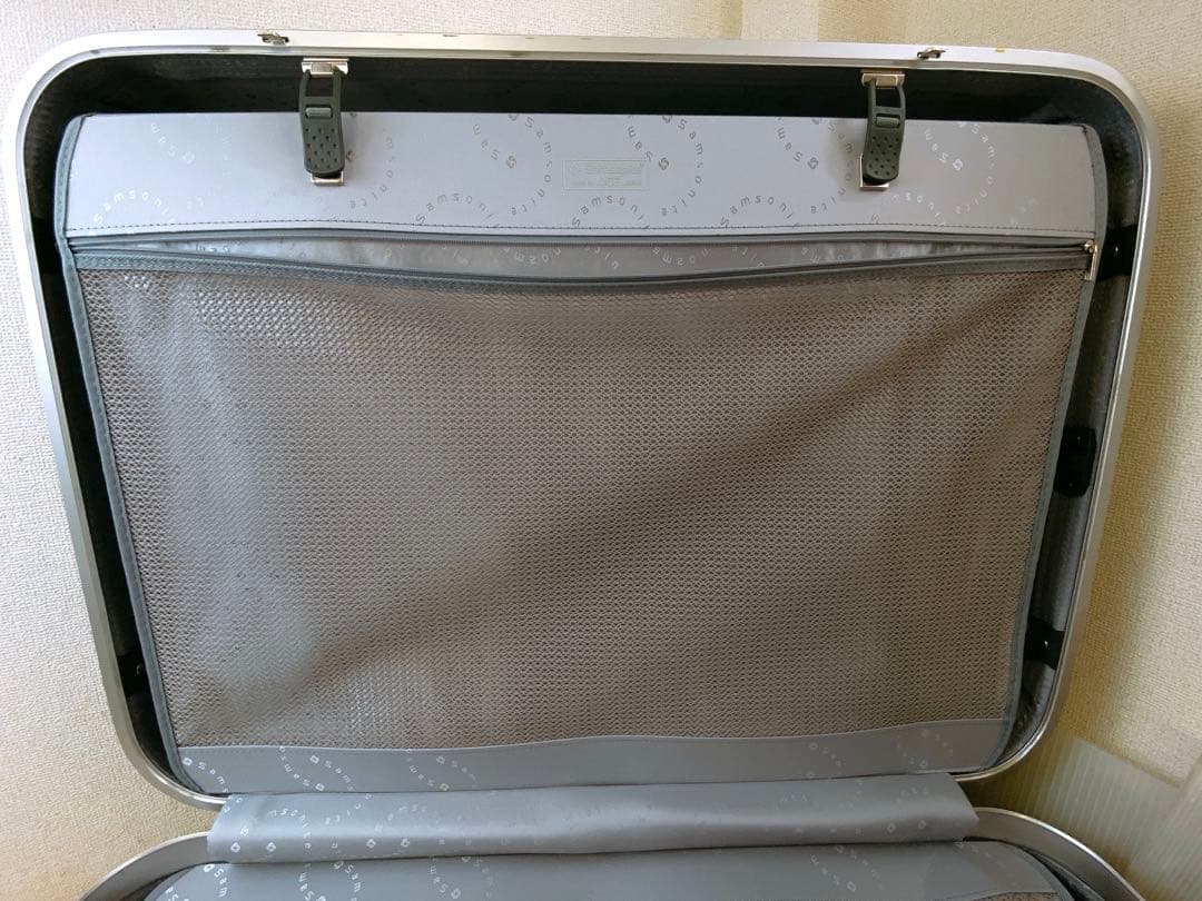 J*n様 Samsonite サムソナイトスーツケース 大型ハードタイプ チャコ