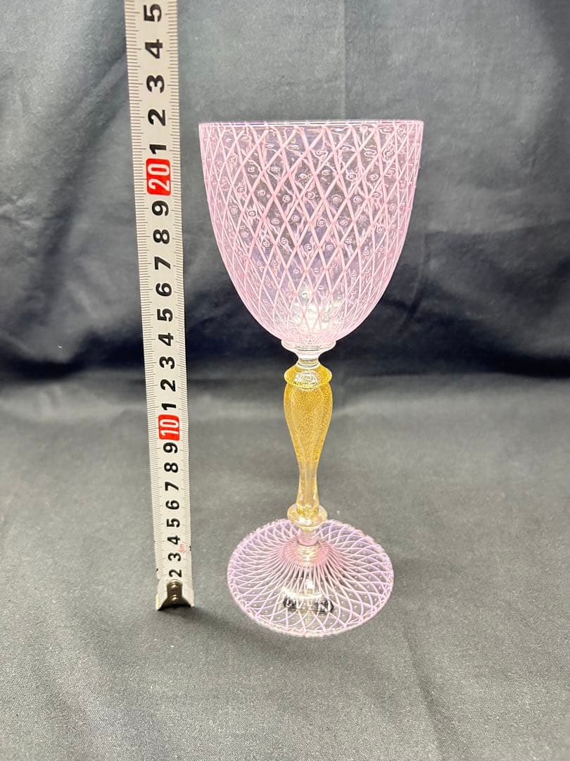 ベネチアングラスSeguso製ピンクワイングラス レース模様ヴィンテージ品