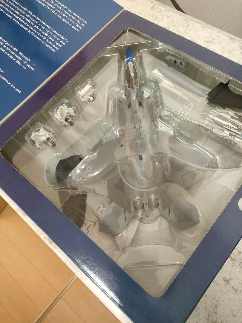 超希少！　HOBBY MASTER 1/72 F-22 ラプター HA2803