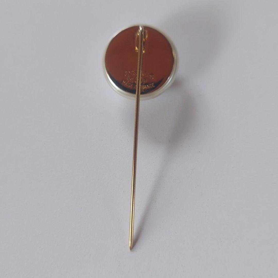 未使用に近い シャネル ピンブローチ 96P ココマーク フェイクパール ケース