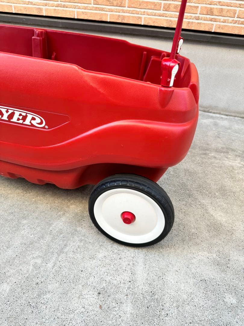 ラジオフライヤー ファミリーワゴン radio flyer wagon