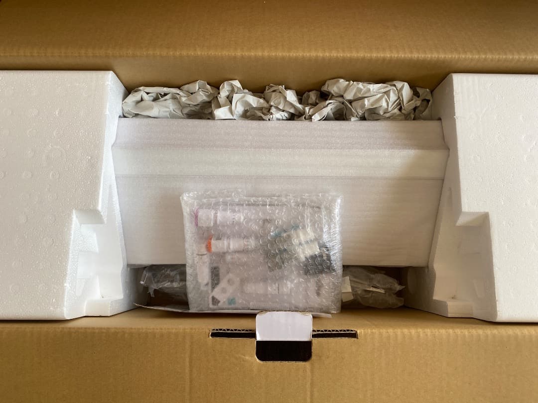 CAMEO4 PLUS カッティングマシン 箱付き