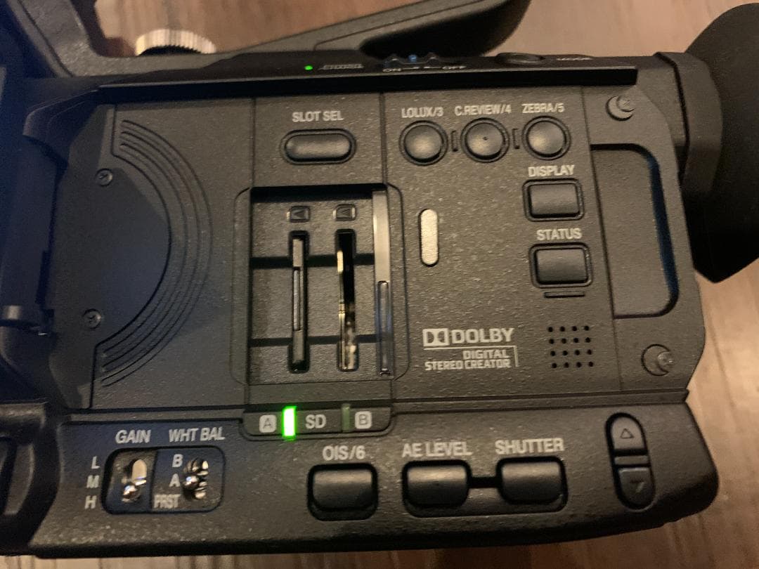 【美品】【使用時間短】JVC GY-HM175 4K 業務用ビデオカメラ