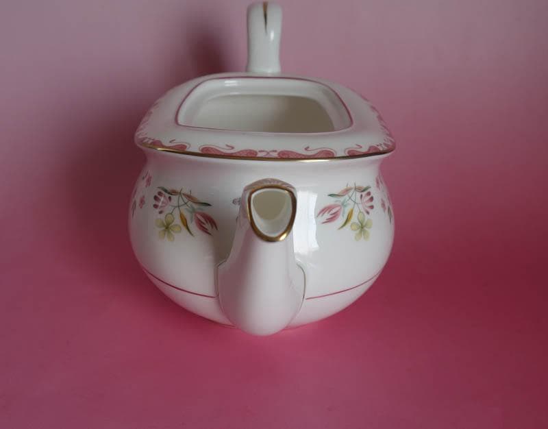 ウェッジウッド ビアンカ ラージ　ティーポット 英国製 容量1200m 2471