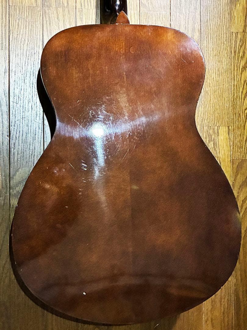 S*P様 ★　弾き込まれた綺麗な音色　YAMAHA ビンテージFG110赤ラベル