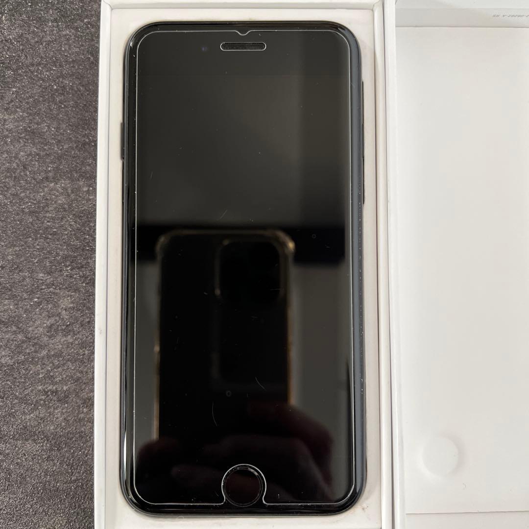 【美品】Apple iPhone SE (第3世代) 128GB バッテリ84%