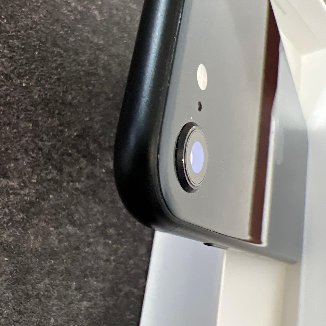 【美品】Apple iPhone SE (第3世代) 128GB バッテリ84%